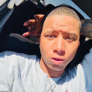 Meet your Posher, Carl